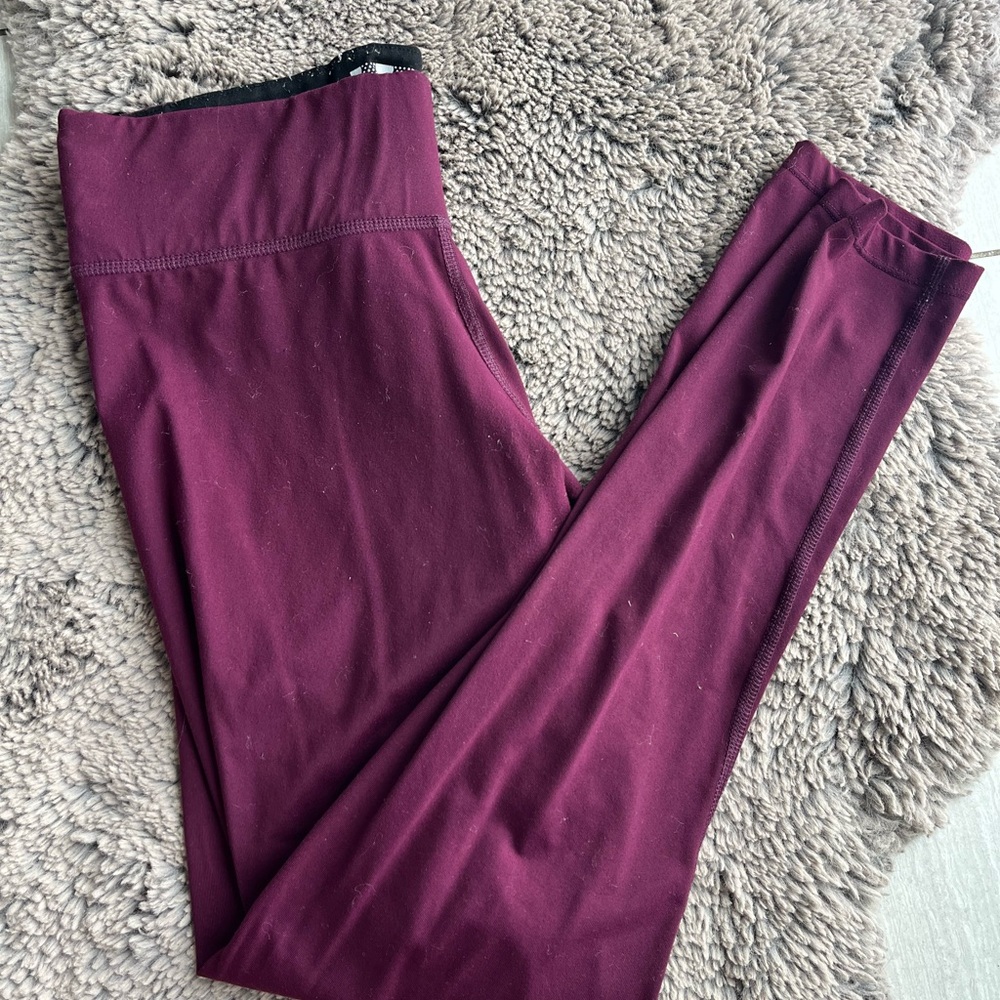 PINK Low-Waisted Leggings